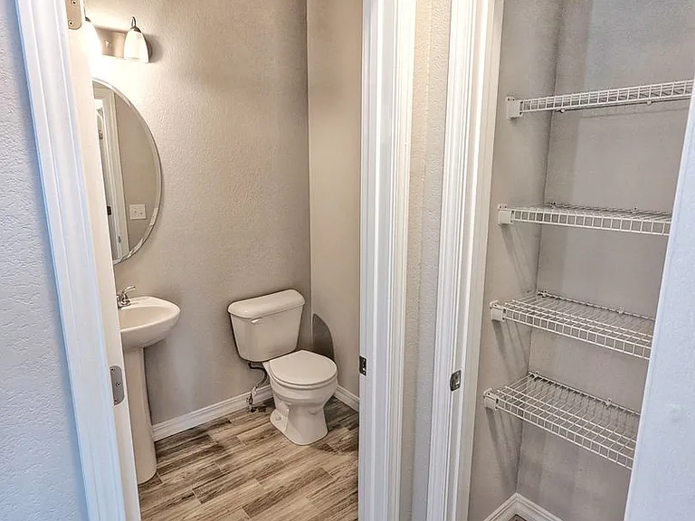 7519 Mount Elbert Point — Photo 11