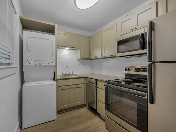 Greenview Apartments - Forest Park, 901 38th St S #A, Birmingham, AL 35222