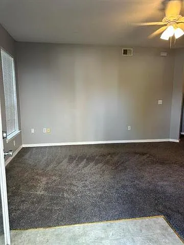 505 Spartan Dr — Photo 3