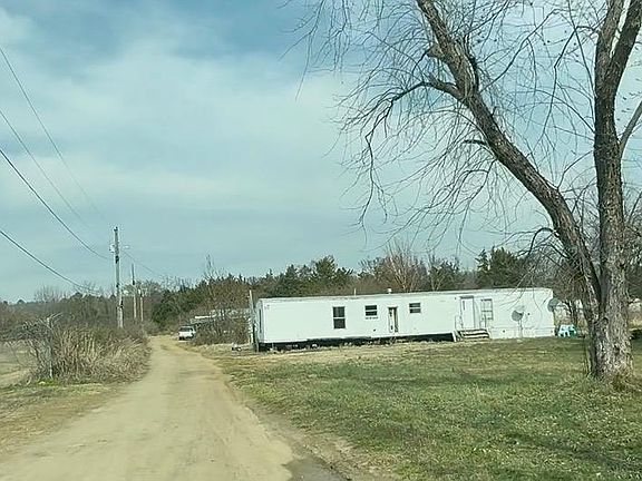 2nd image of 343 Jenkins Ferry Rd