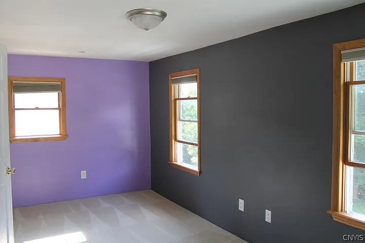 375 Pawling St — Photo 15