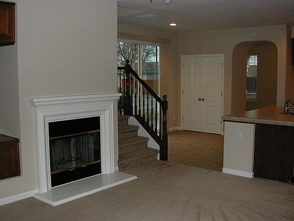 5th image of 3626 W River Dr