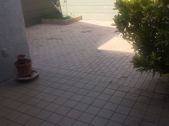 2nd image of 1001 Sherrywood St
