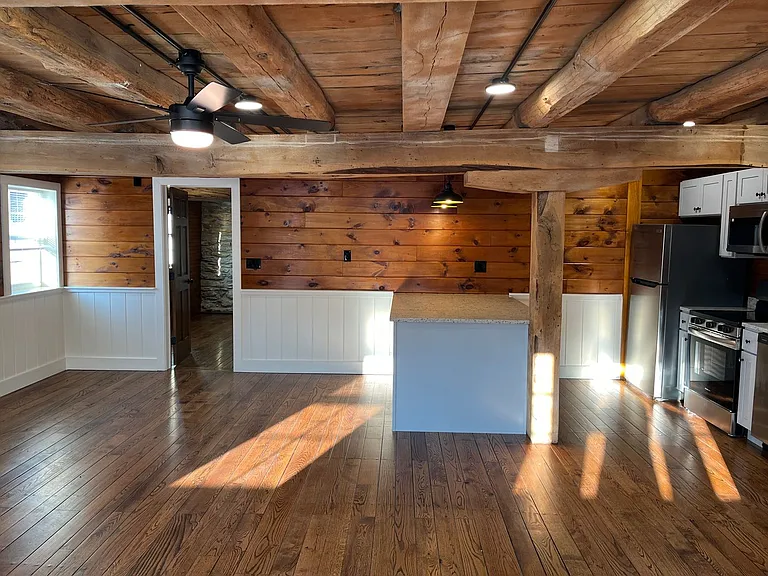 2985 Granary Rd — Photo 3