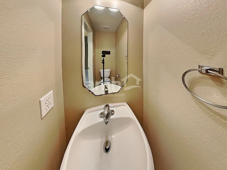 12102 Oxford Trails Dr — Photo 10