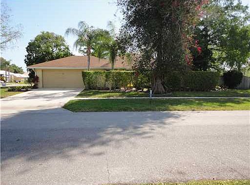 2nd image of 13677 FOLKSTONE Court