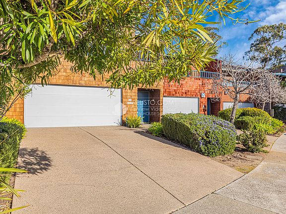 3rd image of 55 Sereno Cir