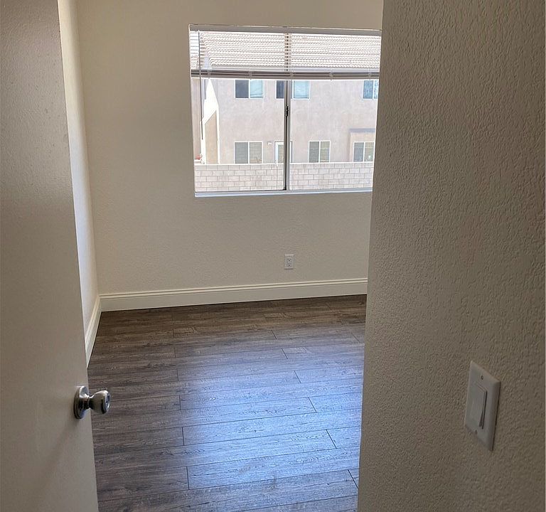 1st image of 28611 Calle Del Lago #D