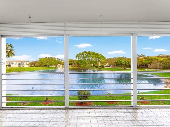 4301 Martinique Cir APT H2, Pompano Beach, FL 33066