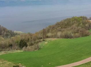 3707 South ECKART STREET, Genoa, WI 54632