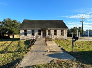 1897 Rivercrest St, Beaumont, TX 77703