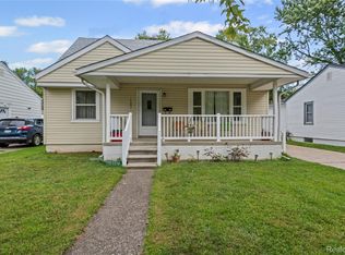 1101 Lester Ave, Ypsilanti, MI 48198