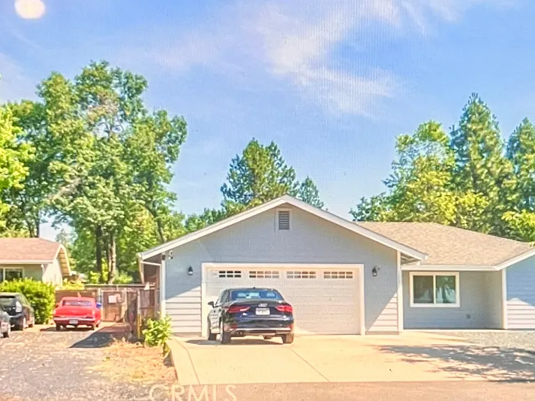 1487 Dottie Ln — Photo 2