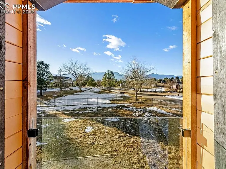 1359 Shrider Rd — Photo 11