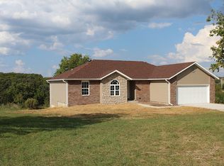 395 Bear Rdg, Highlandville, MO 65669