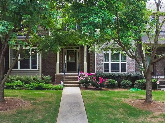 2nd image of 6178 Thorncrest Dr