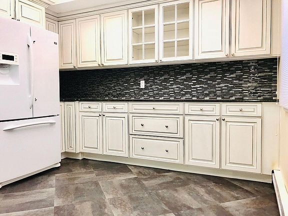 Kitchen/Fridge