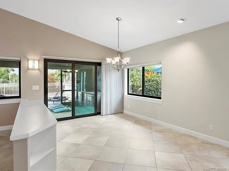 4194 SW Gleneagle Cir — Photo 13
