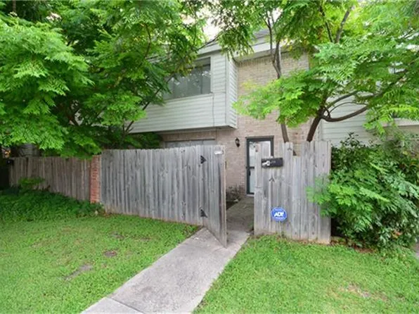 8340 La Roche Ln, Houston, TX 77036