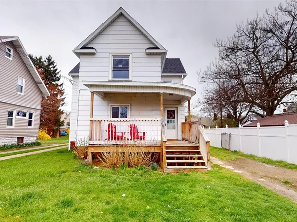 1018 W 28th St, Erie, PA 16508