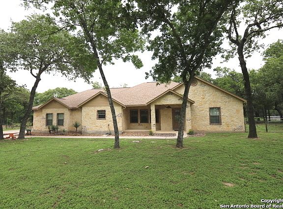3rd image of 245 Rosewood Dr
