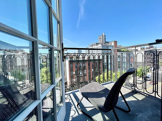 Rented by MADEHOME | media 63