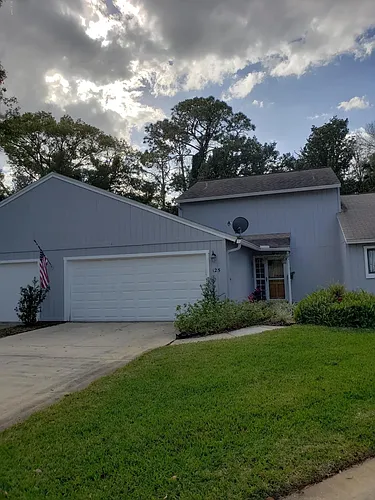 125 Northbrook Ln Photo 1