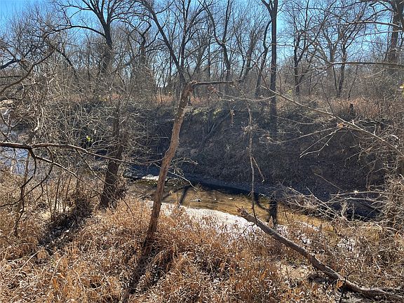 5th image of Dry Valley Rd