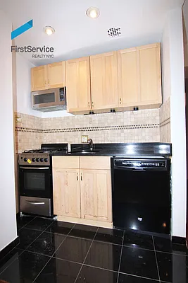 Rented by FirstService Realty (legacy) | media 24