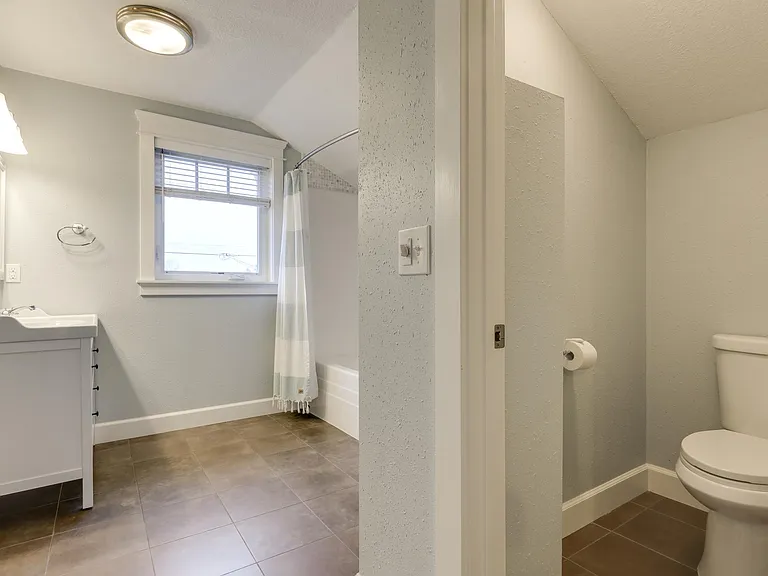 3440 N Willis Blvd — Photo 25