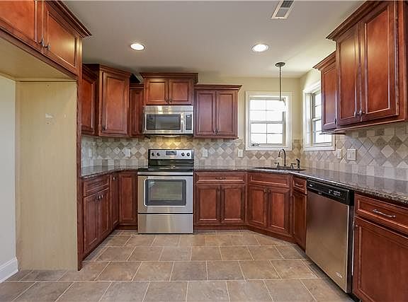 3rd image of 33 W Creek Farms Lot 33