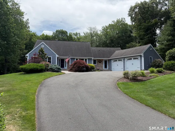 213 Lincoln Drive, Glastonbury, CT 06033