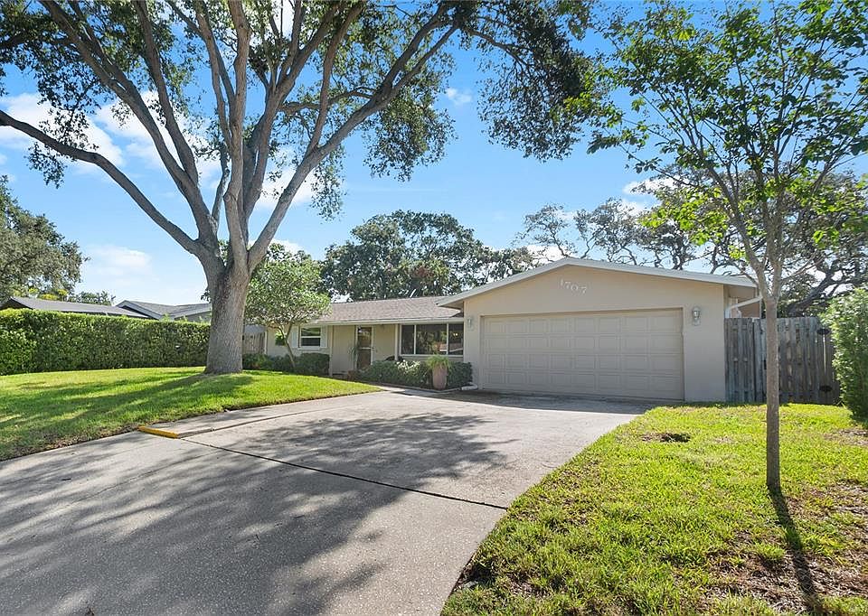 1st image of 1707 RIDGEWAY DRIVE