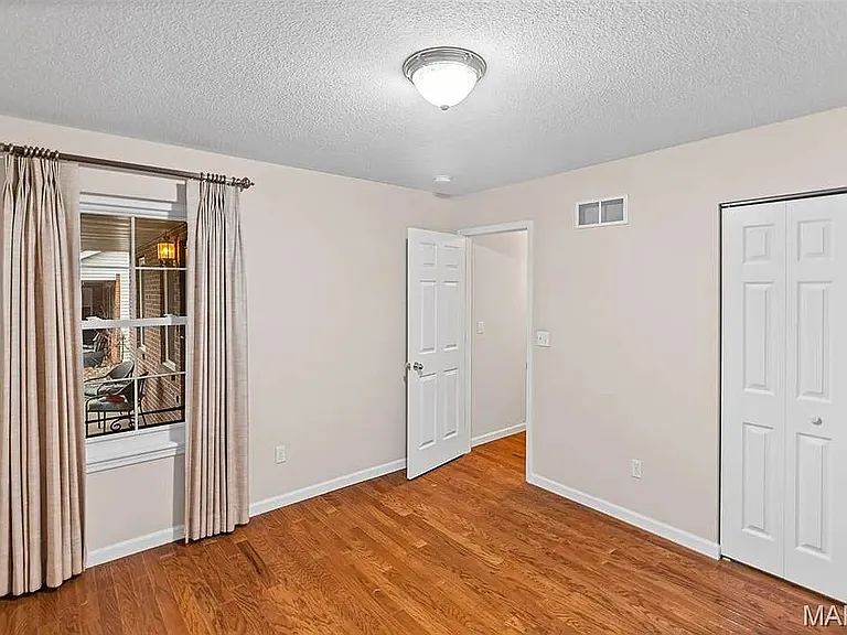 18 Crabapple Ln — Photo 9