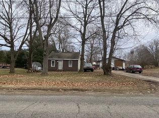 2905 S 13th St, Niles, MI 49120