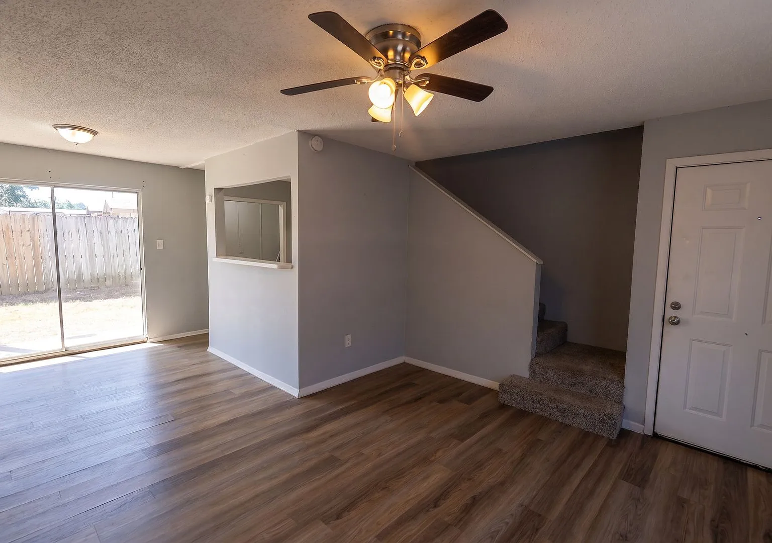 Stonewall, LA - For Rent - 1 bed 1 bath Apartment! — Photo 3