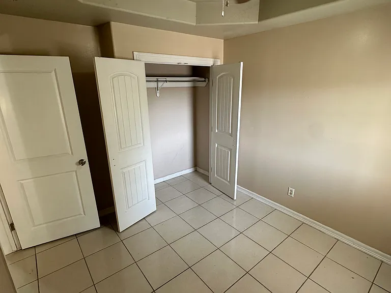 1020 Jesse St — Photo 13