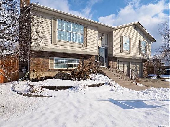4th image of 1250 E Eastridge Cir