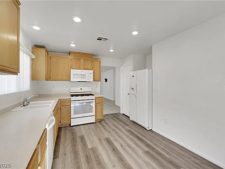 6537 Cape Petrel St — Photo 12