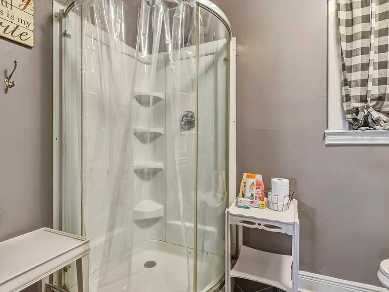 412 Pinehill Dr — Photo 11