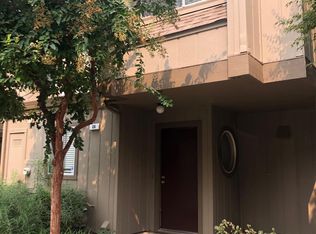 9118 Madison Green Ln APT 28, Orangevale, CA 95662