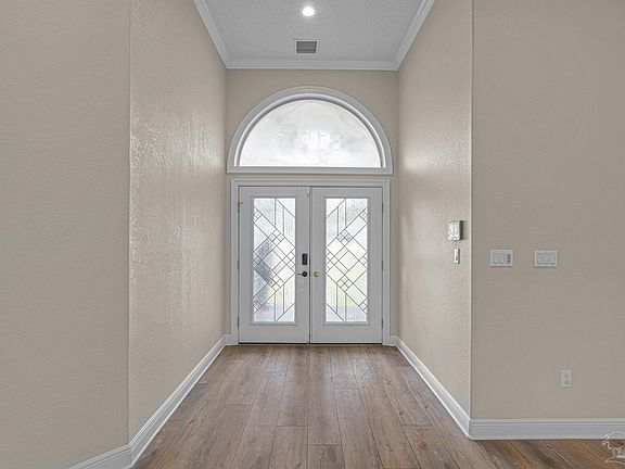 3rd image of 3175 Marcus Pointe Blvd