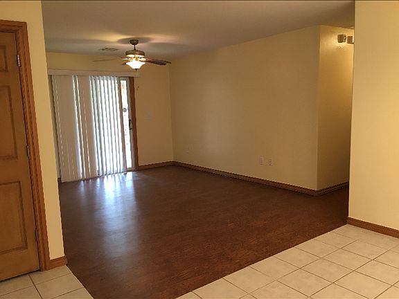 2nd image of 3841 NW 28th St