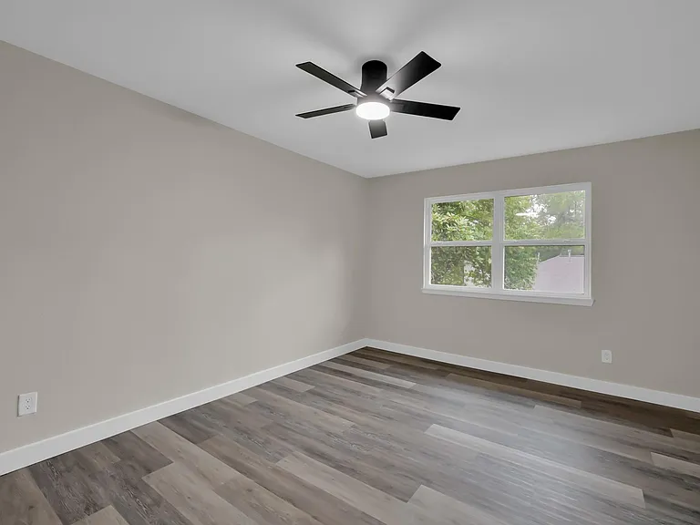 3526 Indian Forest Dr — Photo 20