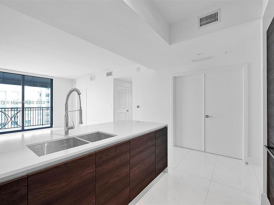 1st image of 301 Altara Ave #832