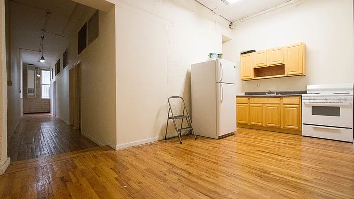 Rented by Nooklyn NYC LLC | media 18