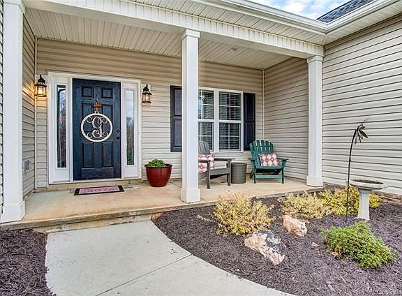 3rd image of 5075 Abbington Way #36