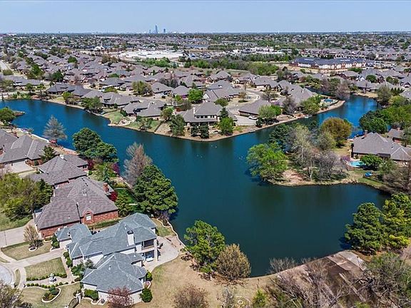 5th image of 10908 Winelake Dr