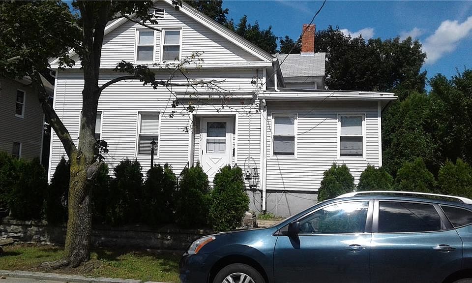 1st image of 143 Eastwood Ave