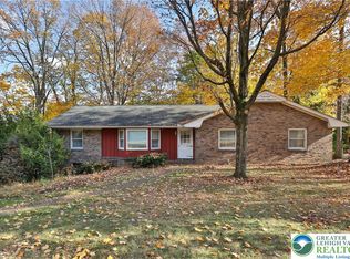 166 Forest Dr, Nazareth, PA 18064